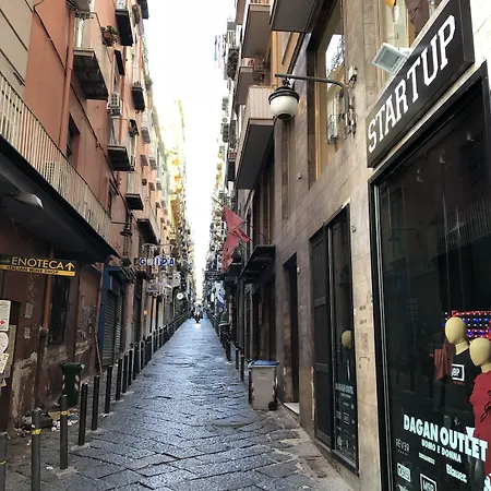 Palazzo Majorana 4* Neapel