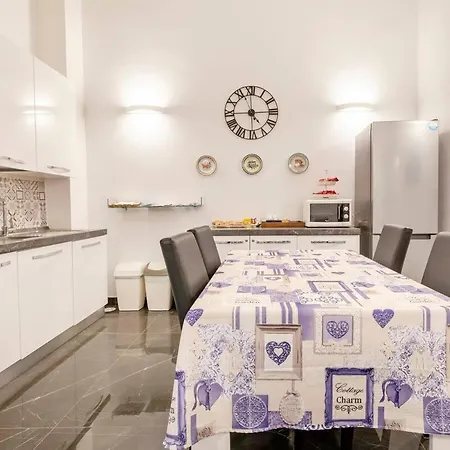 Bed and Breakfast Palazzo Majorana