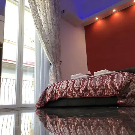 Palazzo Majorana 4* نابولي