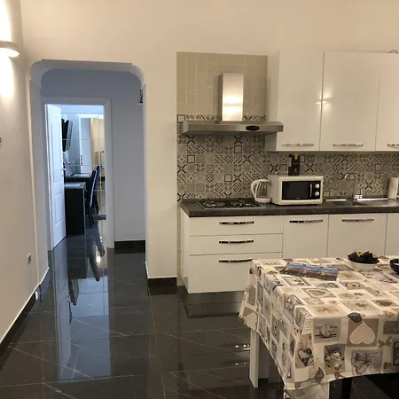 فندق مبيت وإفطار Palazzo Majorana