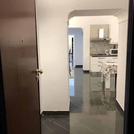 Palazzo Majorana 4* نابولي